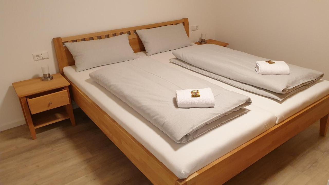 Ferienwohnung Und Pension Antje Ekert Ульдінген-Мюльгофен Екстер'єр фото
