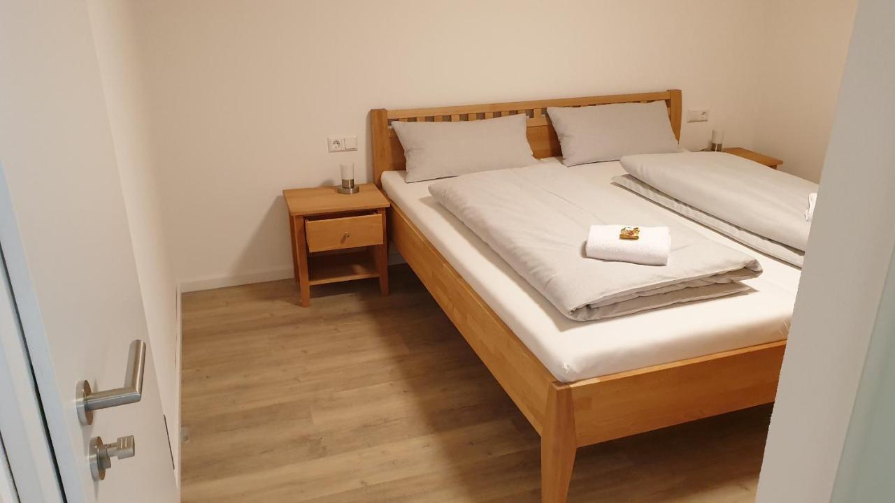 Ferienwohnung Und Pension Antje Ekert Ульдінген-Мюльгофен Екстер'єр фото